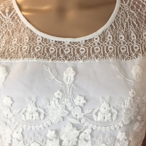 Skye’s the limit women top size S - Picture 2 of 4